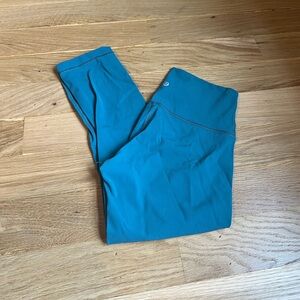 Lululemon Wunder Under Cropped Legging